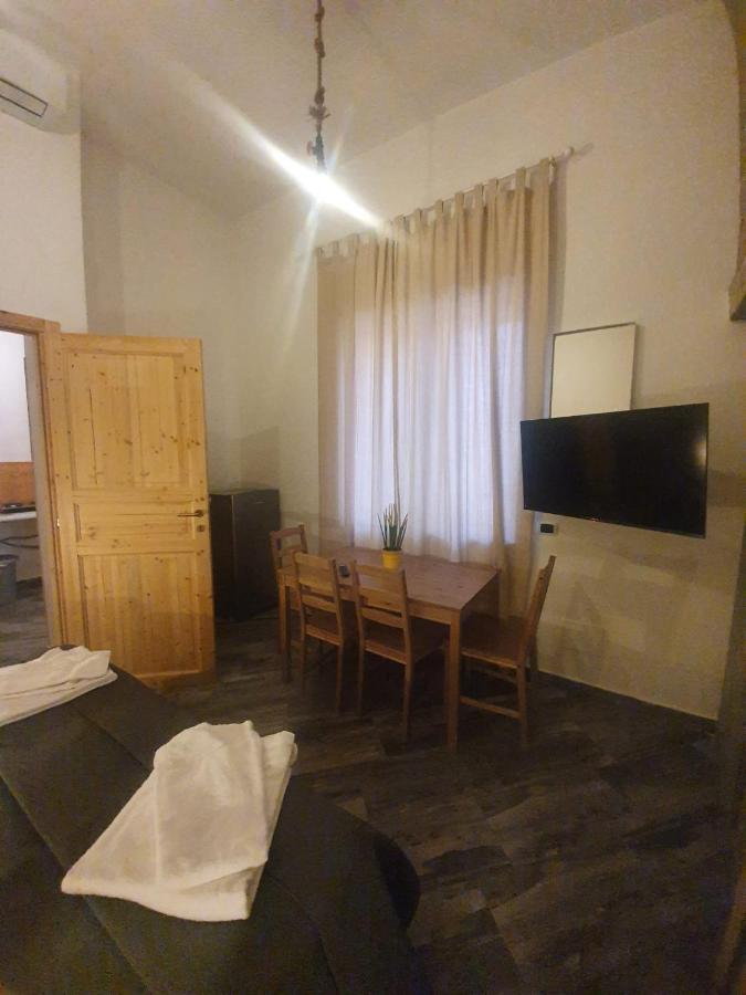 ナポリ Palazzo San Vincenzo Bed & Breakfast エクステリア 写真