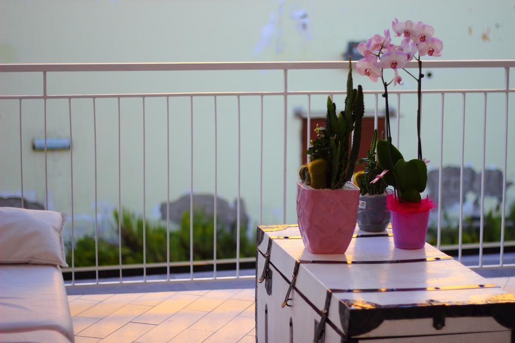 ナポリ Palazzo San Vincenzo Bed & Breakfast エクステリア 写真